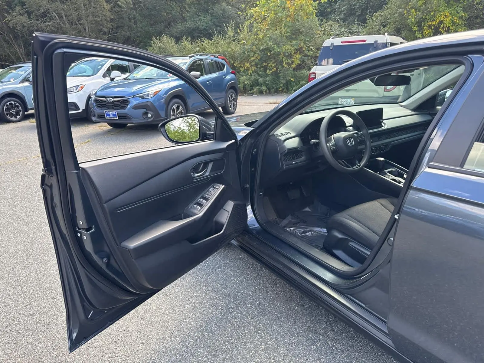2023 Honda Accord LX photo 10
