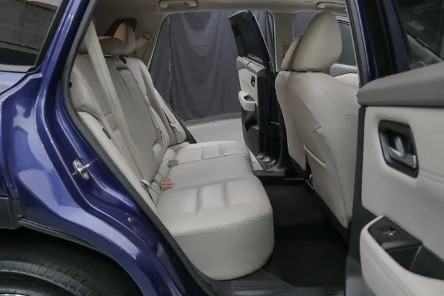 2023 Nissan Rogue SL photo 17