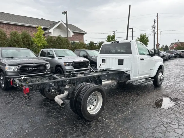 2025 Ram 5500 photo 7
