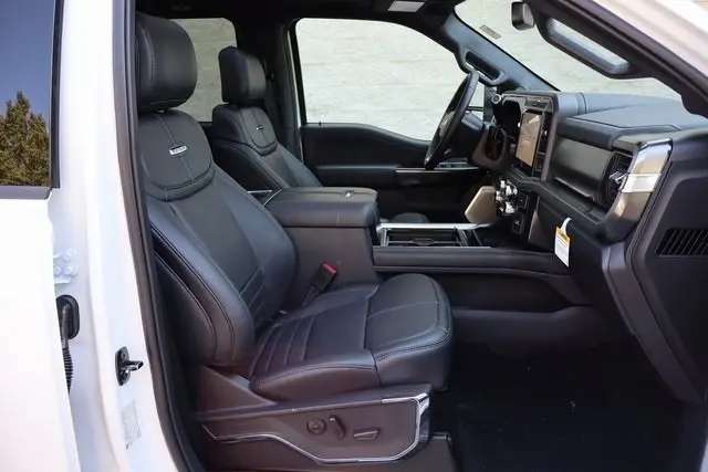 2026 Ford F-350 photo 41
