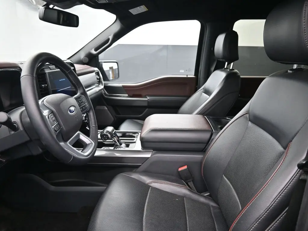 2023 Ford F-150 Lariat photo 13