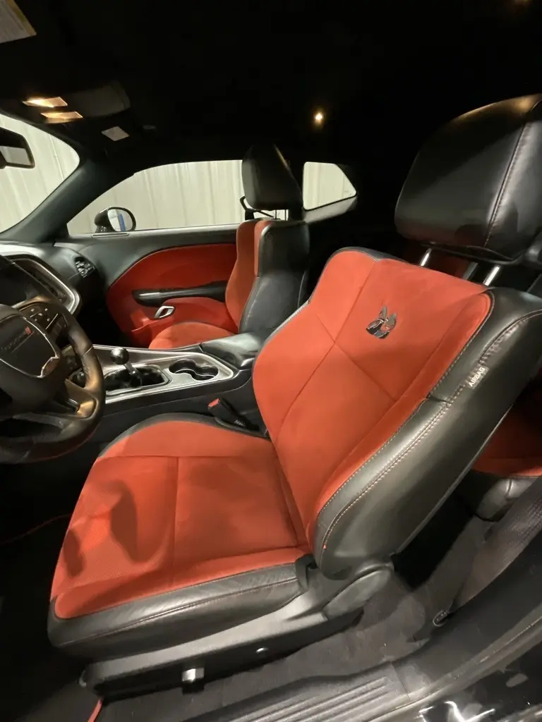 2021 Dodge Challenger R/T Scat Pack photo 9