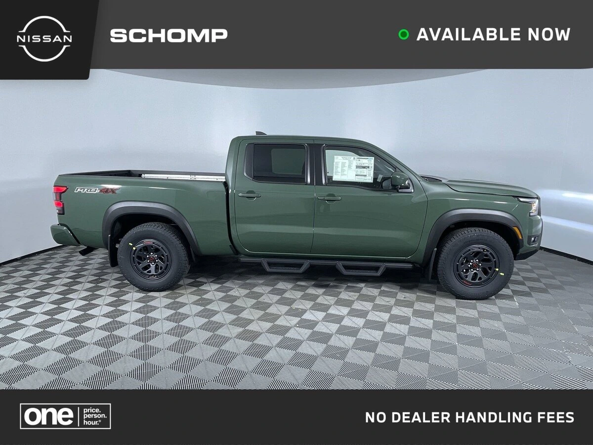 2026 Nissan Frontier PRO-4X's photo