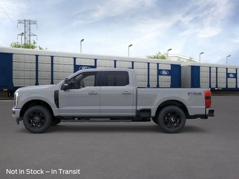 2026 Ford F-350 Lariat photo 2