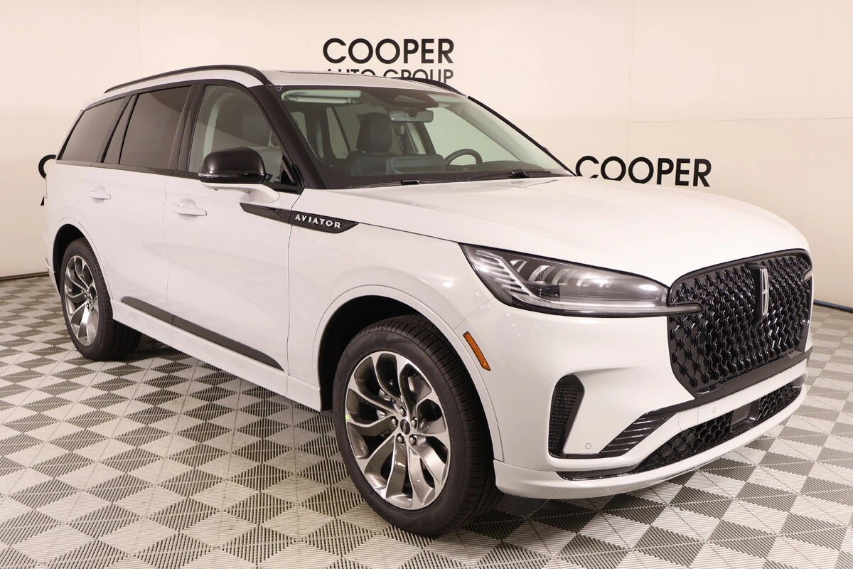 2027 Lincoln Aviator