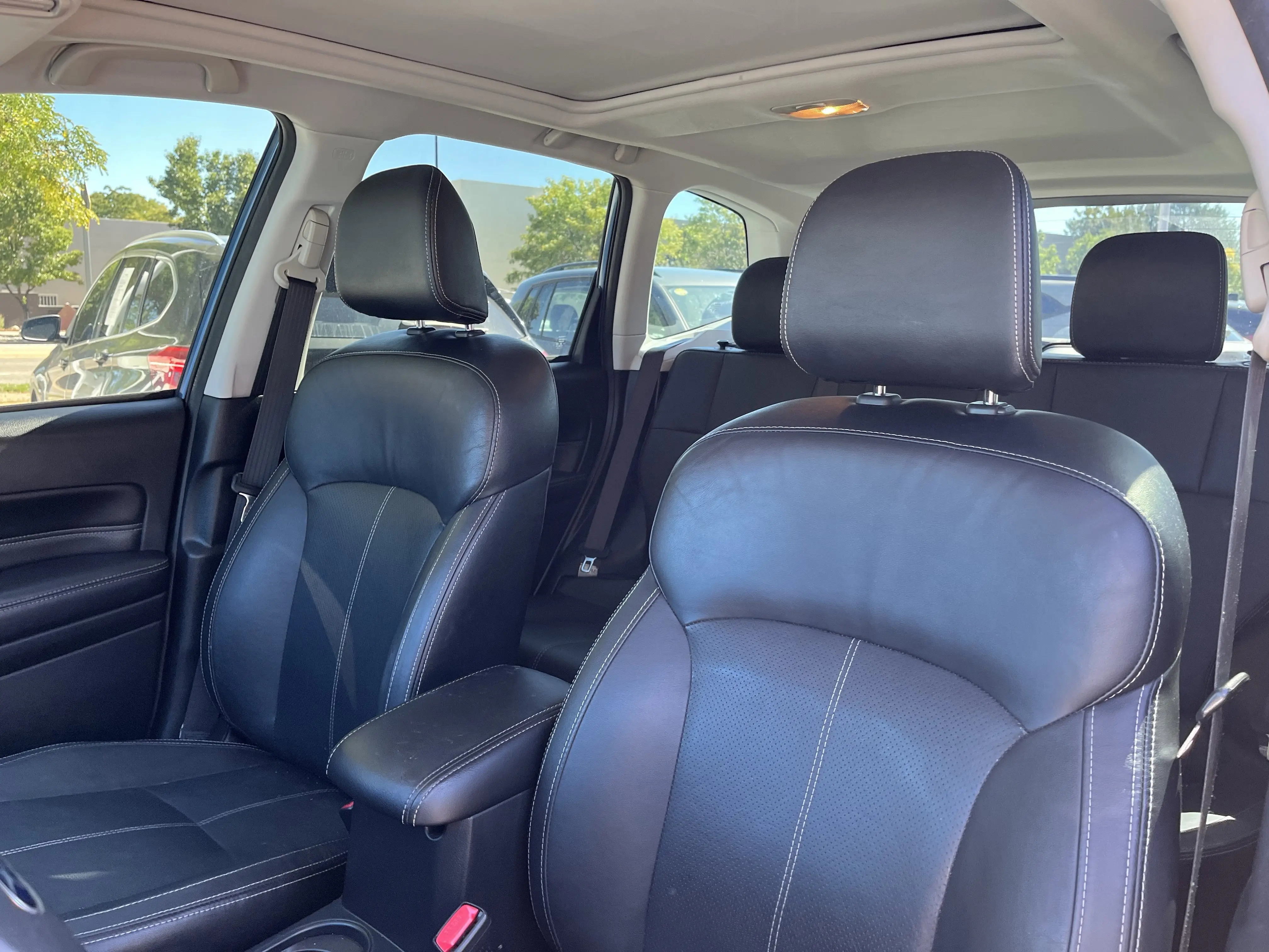 2017 Subaru Forester Touring photo 8