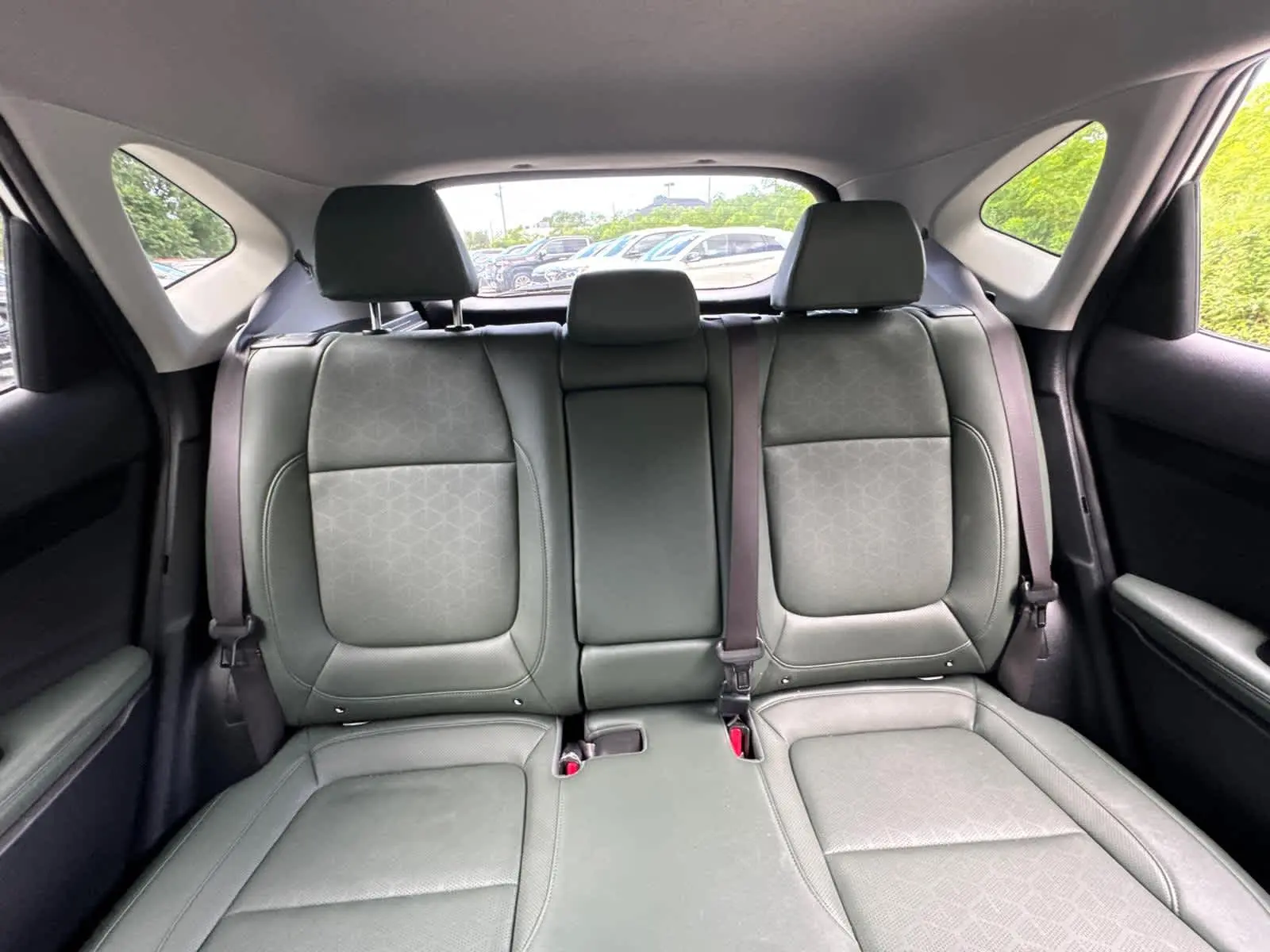 2024 Kia Seltos SX photo 25