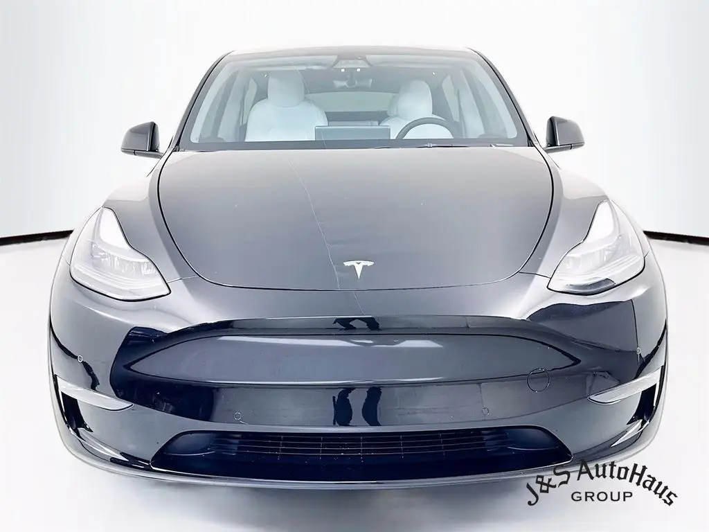 Used 2022 Tesla Model Y Performance with VIN 7SAYGDEF2NF307300 for sale in Kansas City