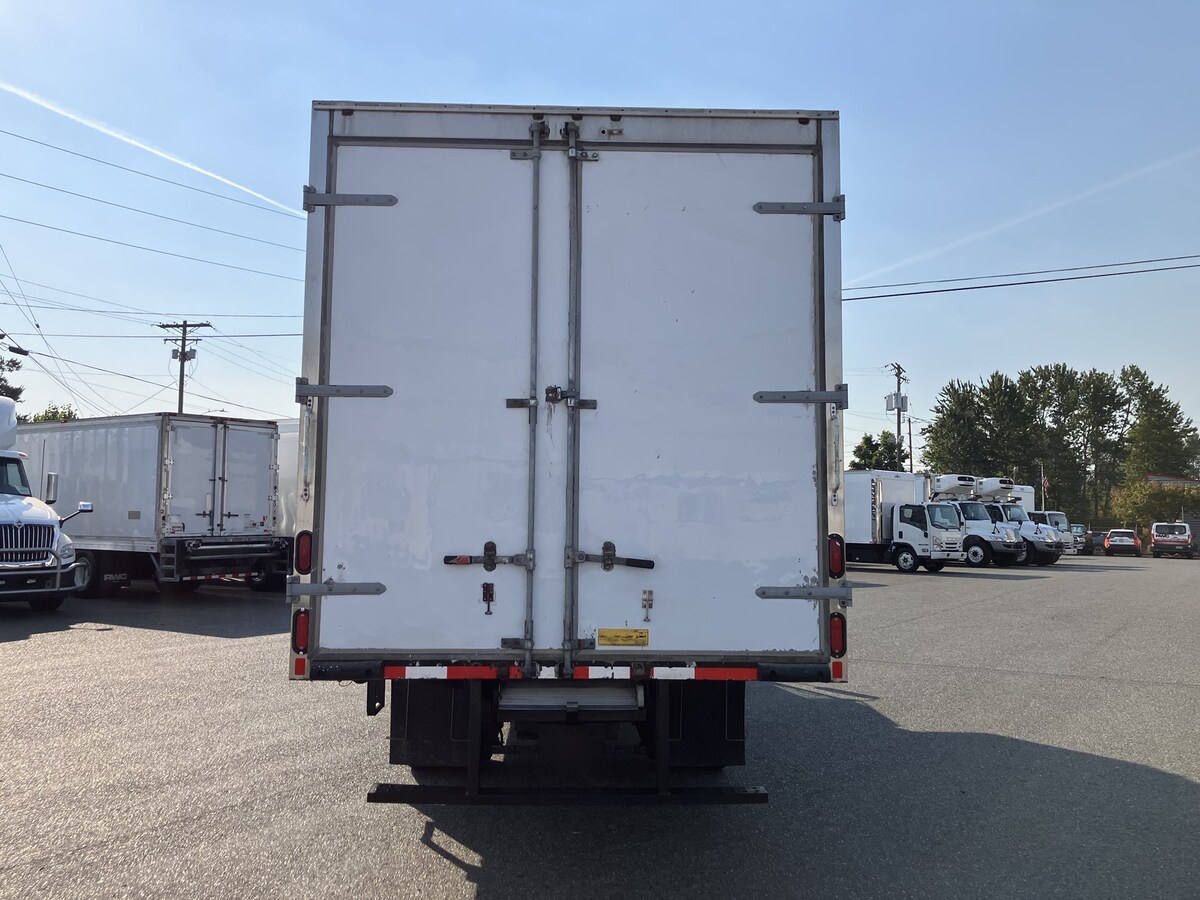 2020 Isuzu in Tacoma, WA — photo 3