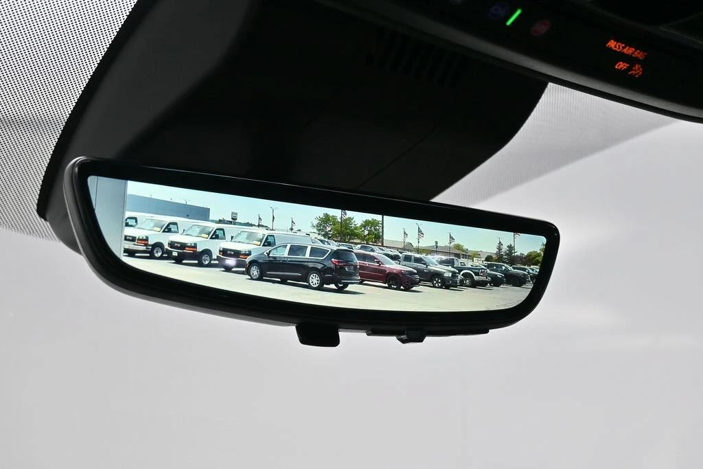 2026 Chevrolet Suburban High Country - Photo 19