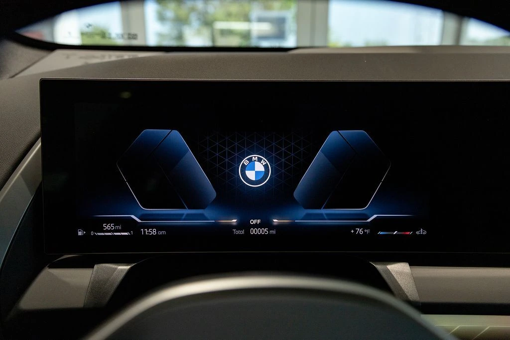 2026 BMW X3 30 - Photo 23