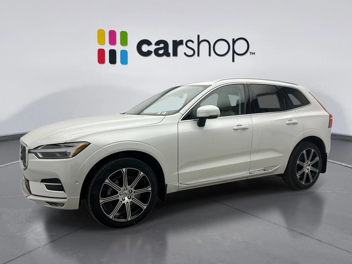 2021 Volvo XC60 Inscription's photo