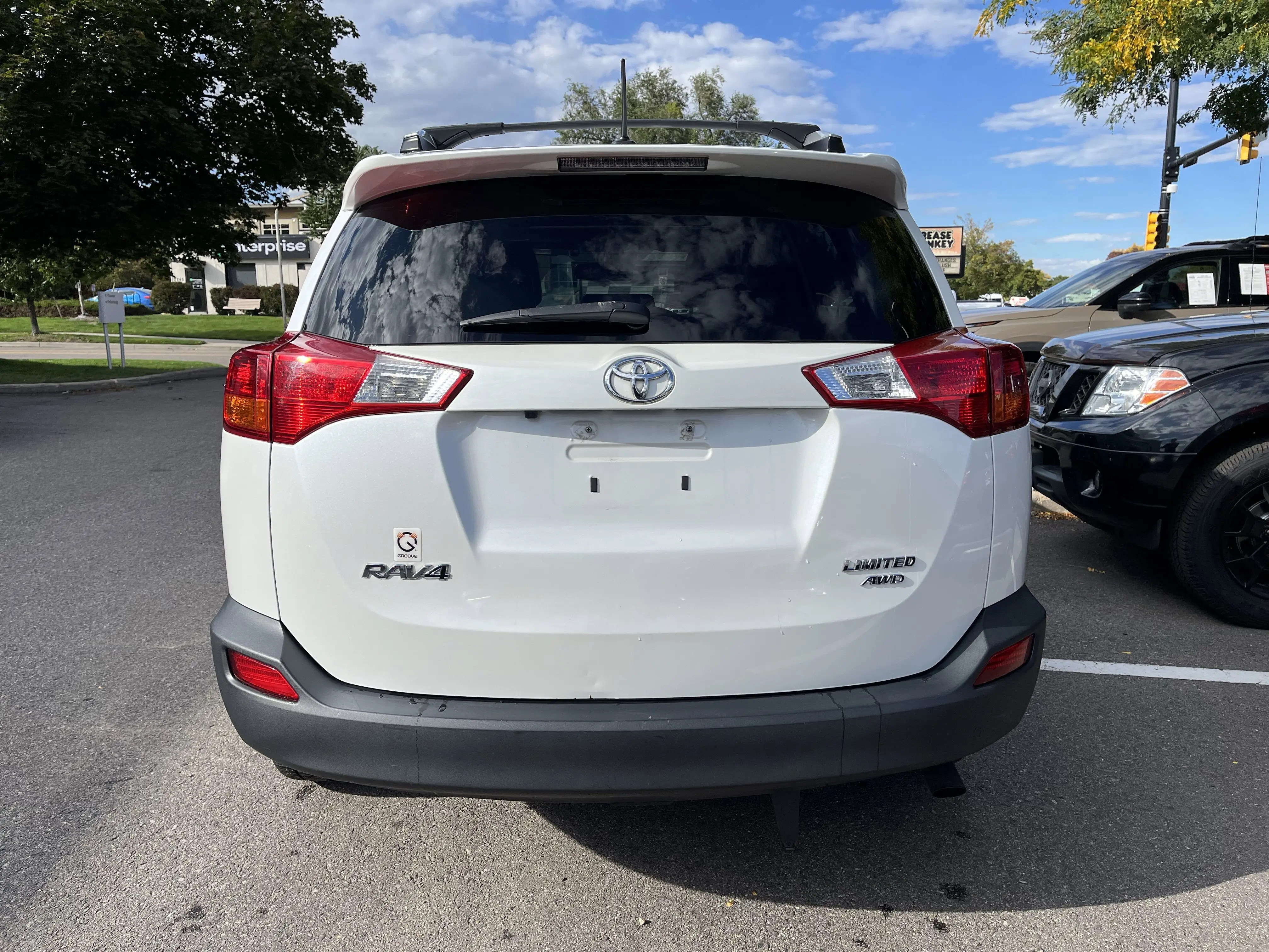 2015 Toyota RAV4 Limited photo 4
