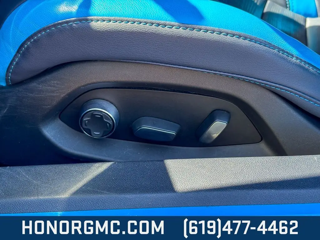 2021 Chevrolet Corvette 3LT photo 13
