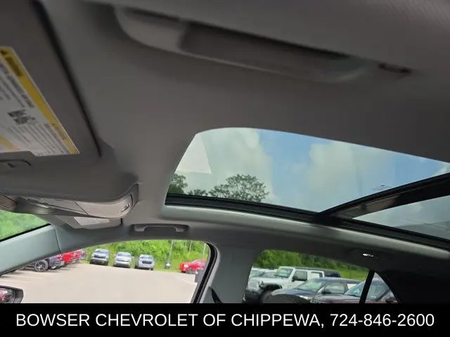 2022 Chevrolet Equinox LT photo 5