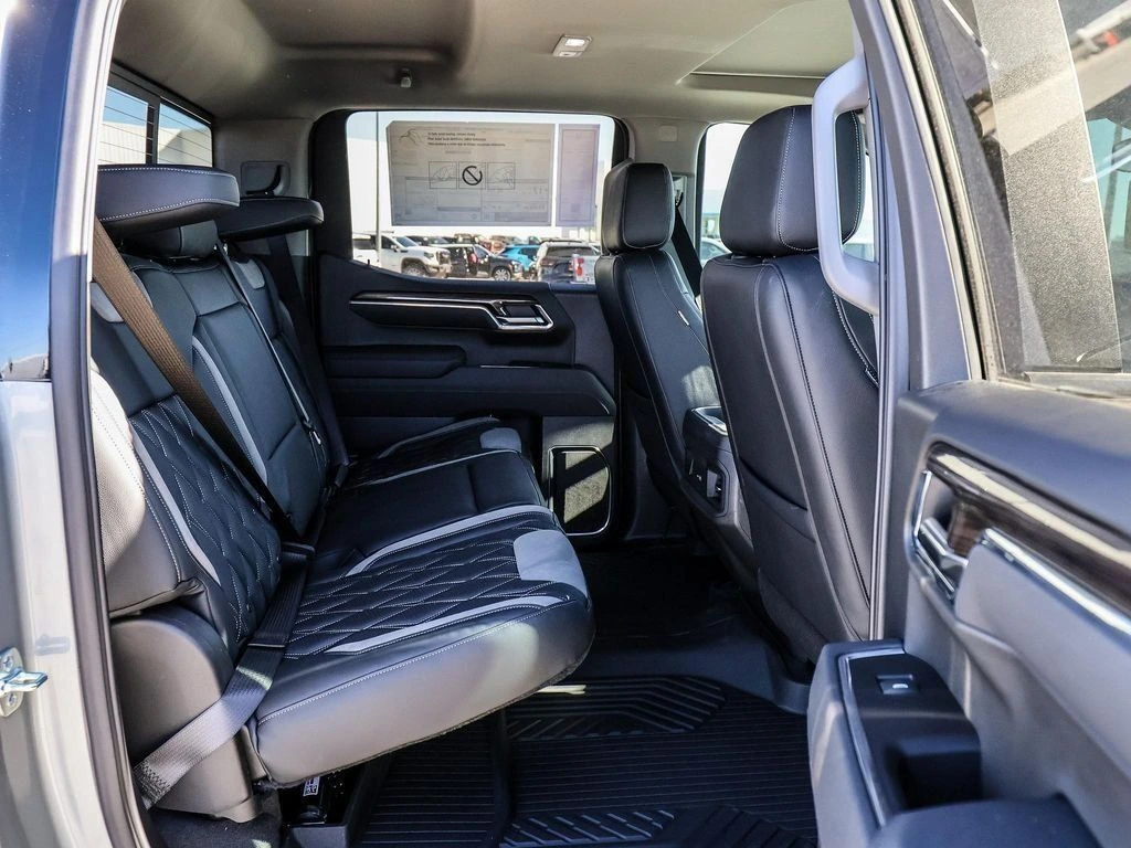 2026 Chevrolet Silverado 1500 RST - Photo 25