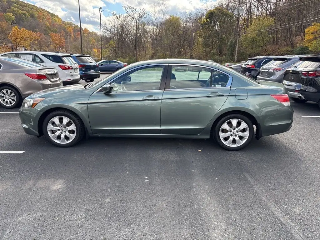 Used 2010 Honda Accord EX-L with VIN 1HGCP2F84AA047515 for sale in Monroeville, PA