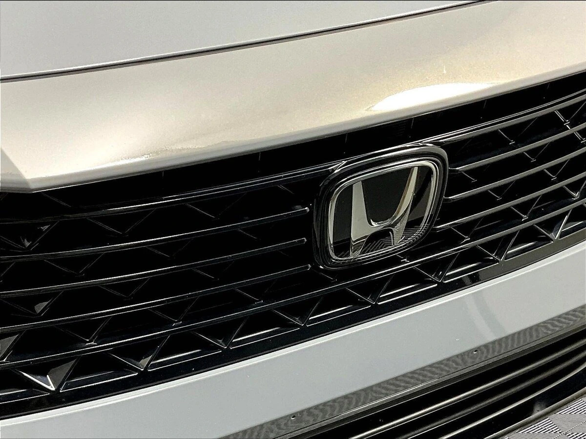 2024 Honda Accord Hybrid EX-L - Photo 33
