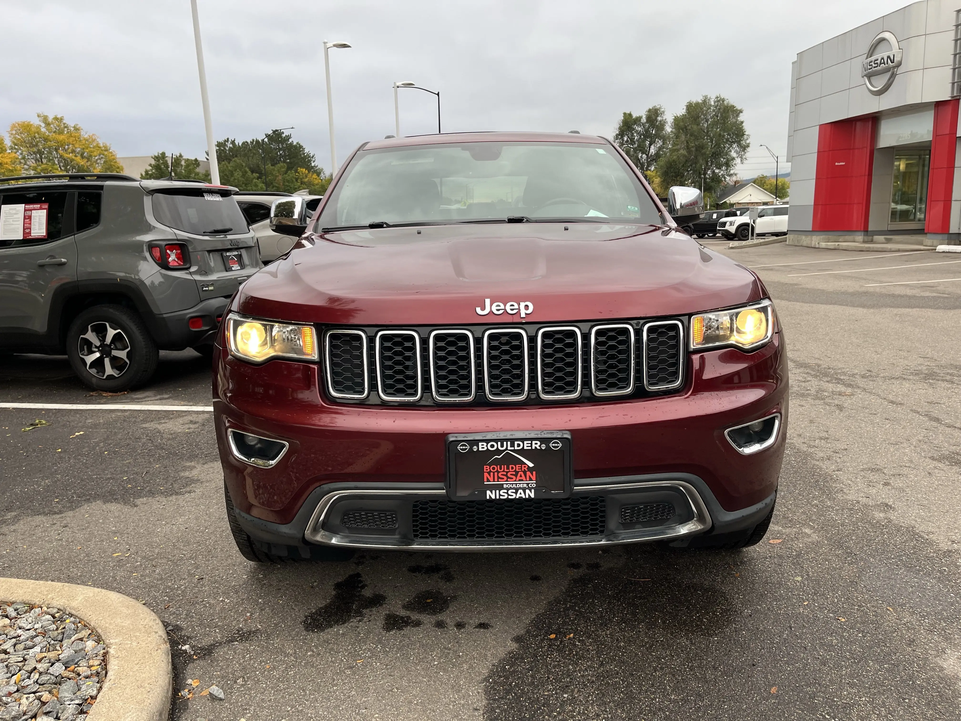 2018 Jeep Grand Cherokee Limited photo 2