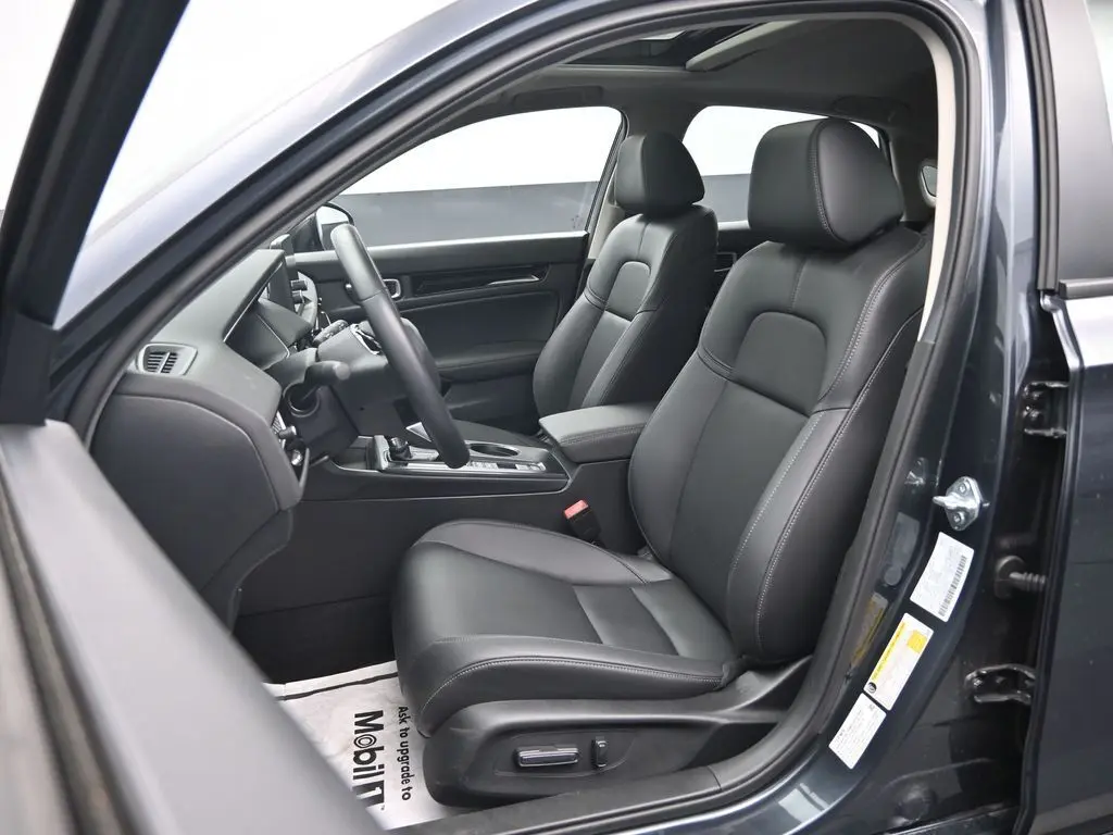 2024 Honda Civic EX-L Hatchback photo 19