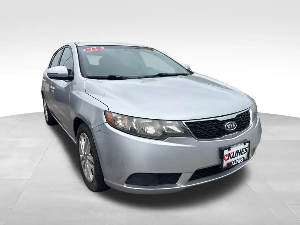 Used 2012 Kia Forte EX with VIN KNAFU5A2XC5548877 for sale in Macomb, IL