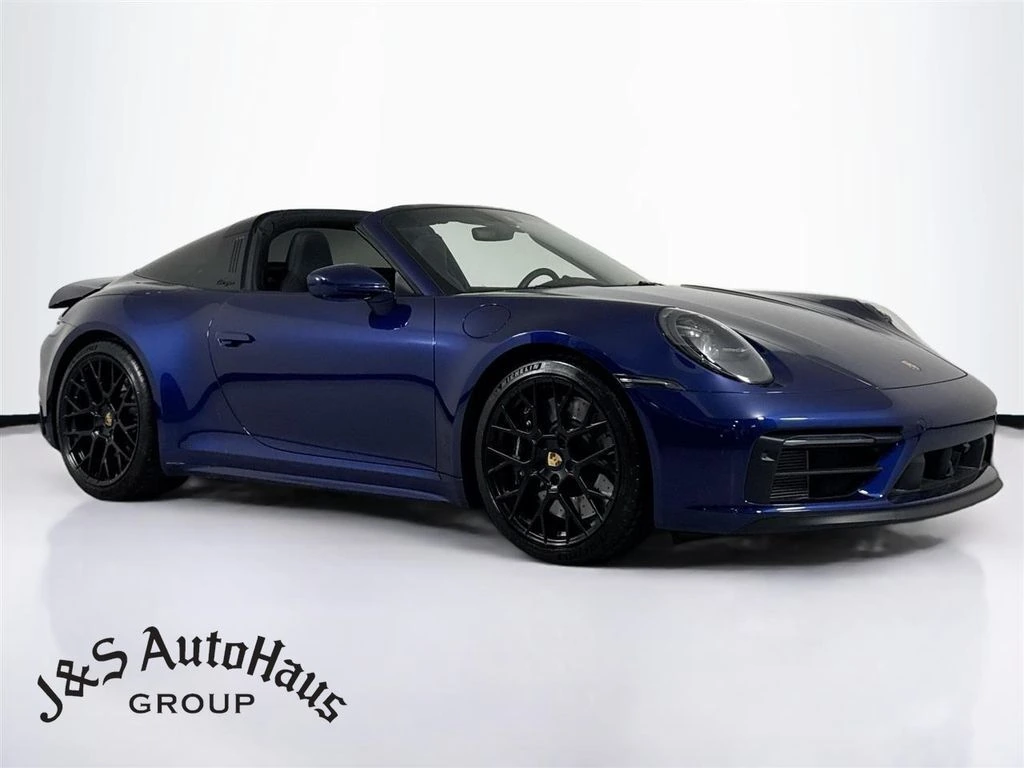 2024 Porsche 911 Targa 4 GTS's photo