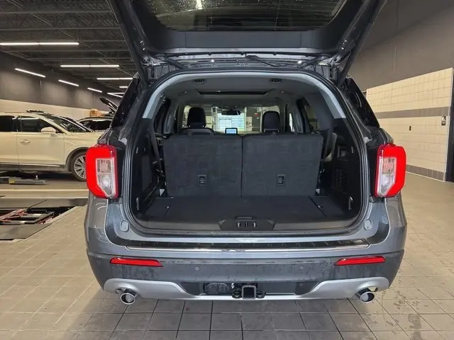 2024 Ford Explorer Limited photo 11