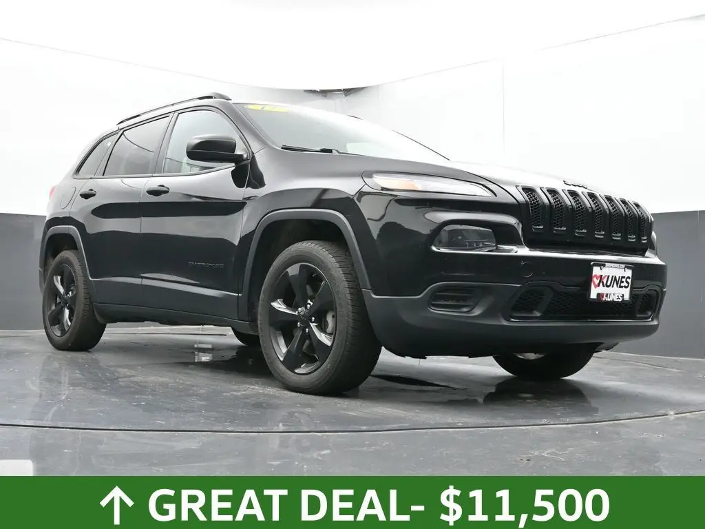 2017 Jeep Cherokee Altitude photo 32