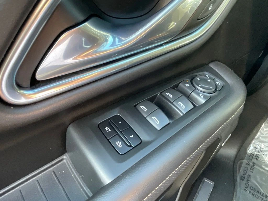 2022 GMC Yukon SLT - Photo 14