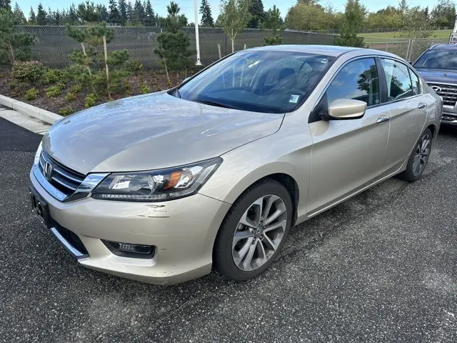 2015 Honda Accord Sport photo 5