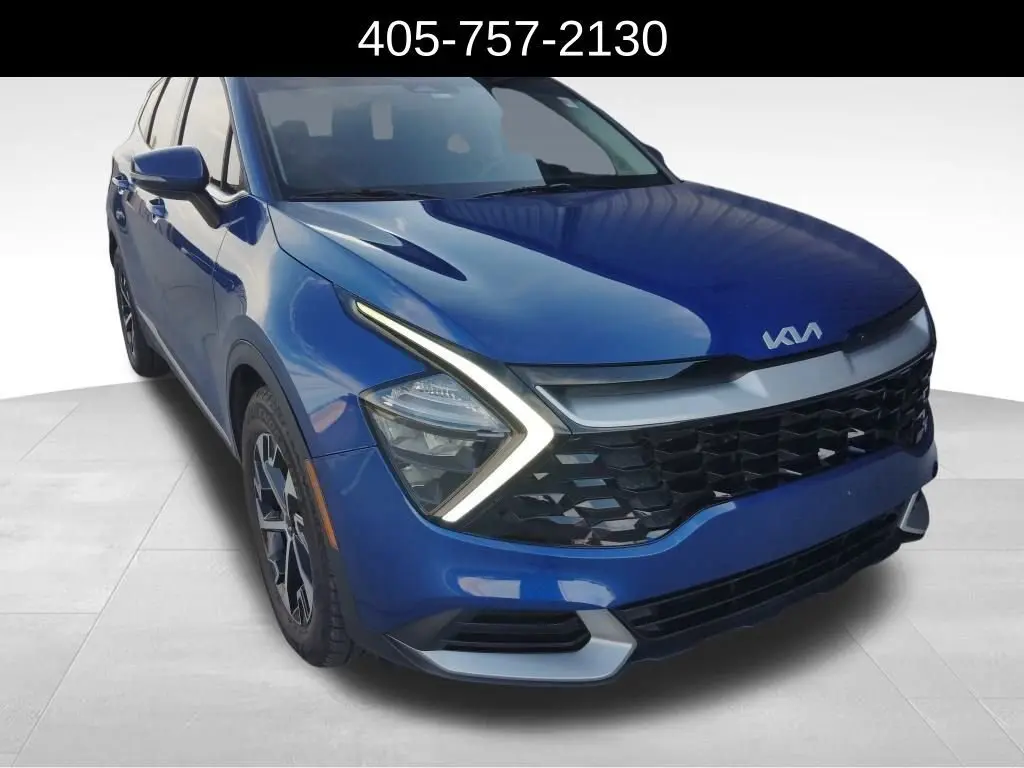 2023 Kia Sportage EX photo 2