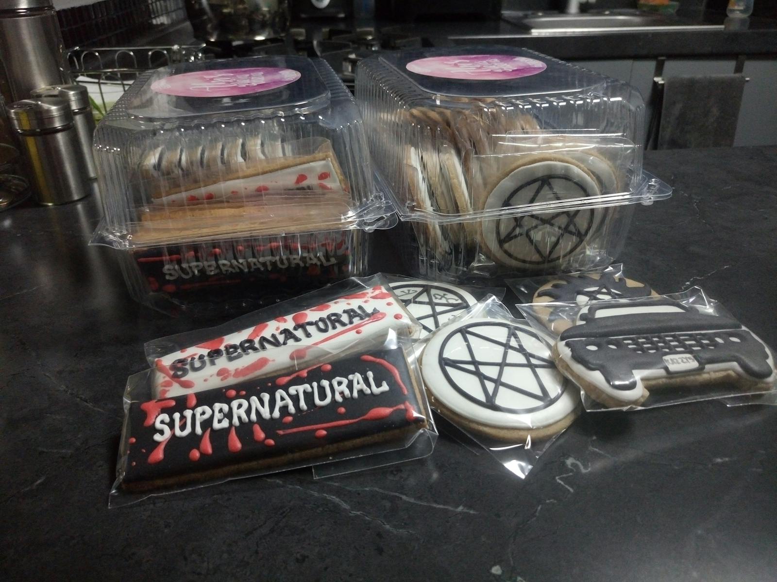 Chevy Traverse-style SUV driving along a river near Savanna, IL