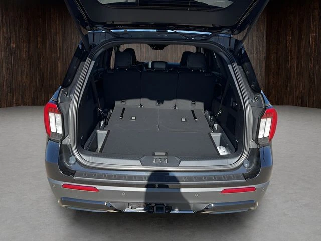 2025 Ford Explorer ST-Line - Photo 11