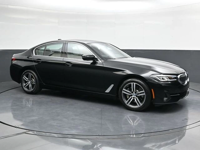 2022 BMW 5 Series 530i - Photo 9