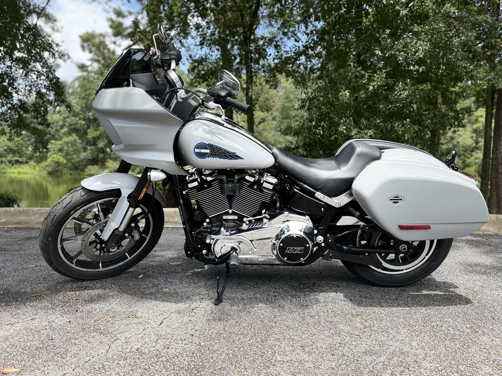 FXLRST 2025 Low Rider™ ST