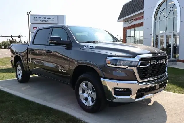 2025 Ram 1500 Big Horn photo 3