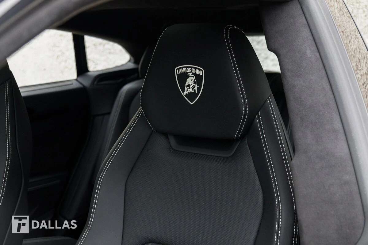 2024 Lamborghini Urus S - Photo 22