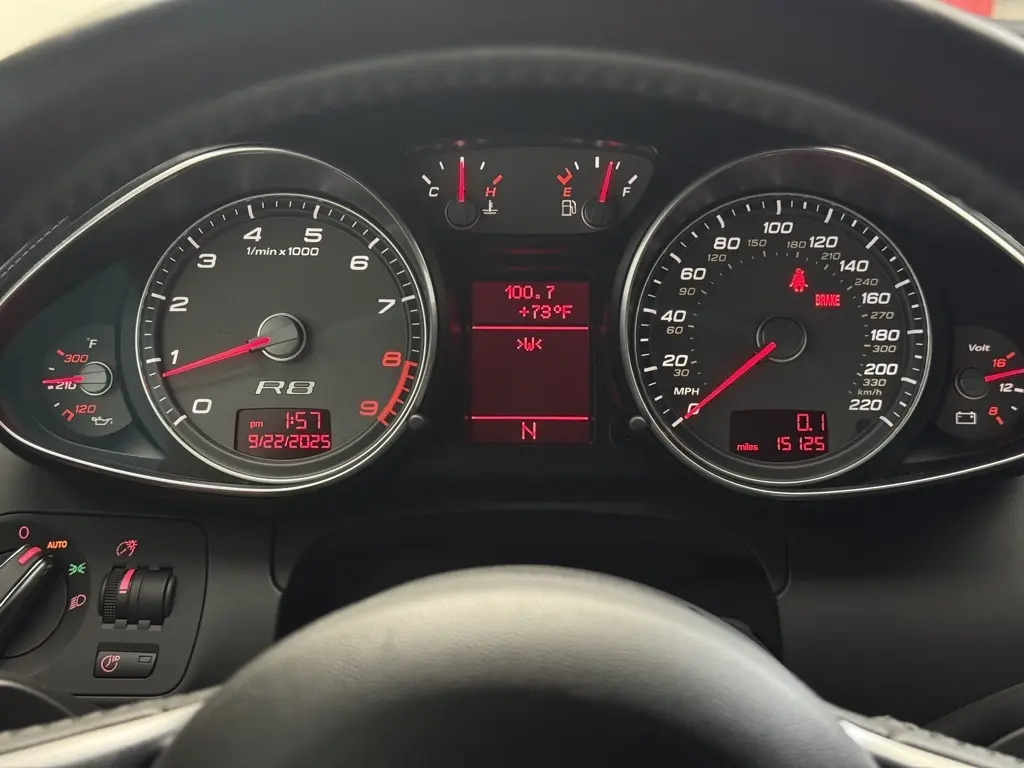 2008 Audi R8 4.2 Quattro photo 16
