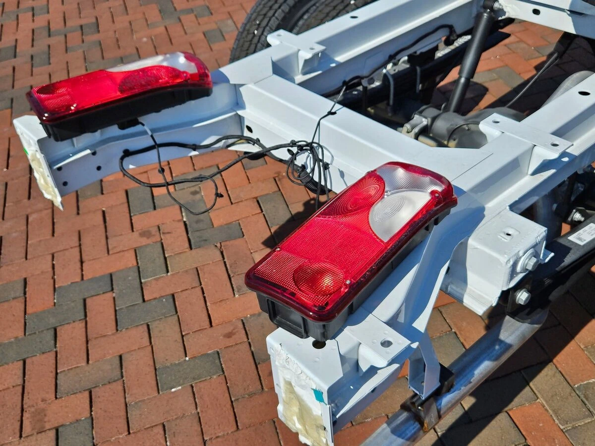 2024 Mercedes-Benz Sprinter Cab Chassis Base - Photo 11