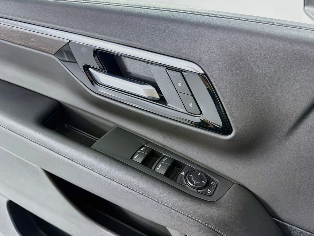 2026 Chevrolet Tahoe LS - Photo 18