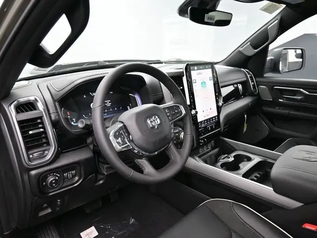 2026 Ram 1500 Laramie photo 15
