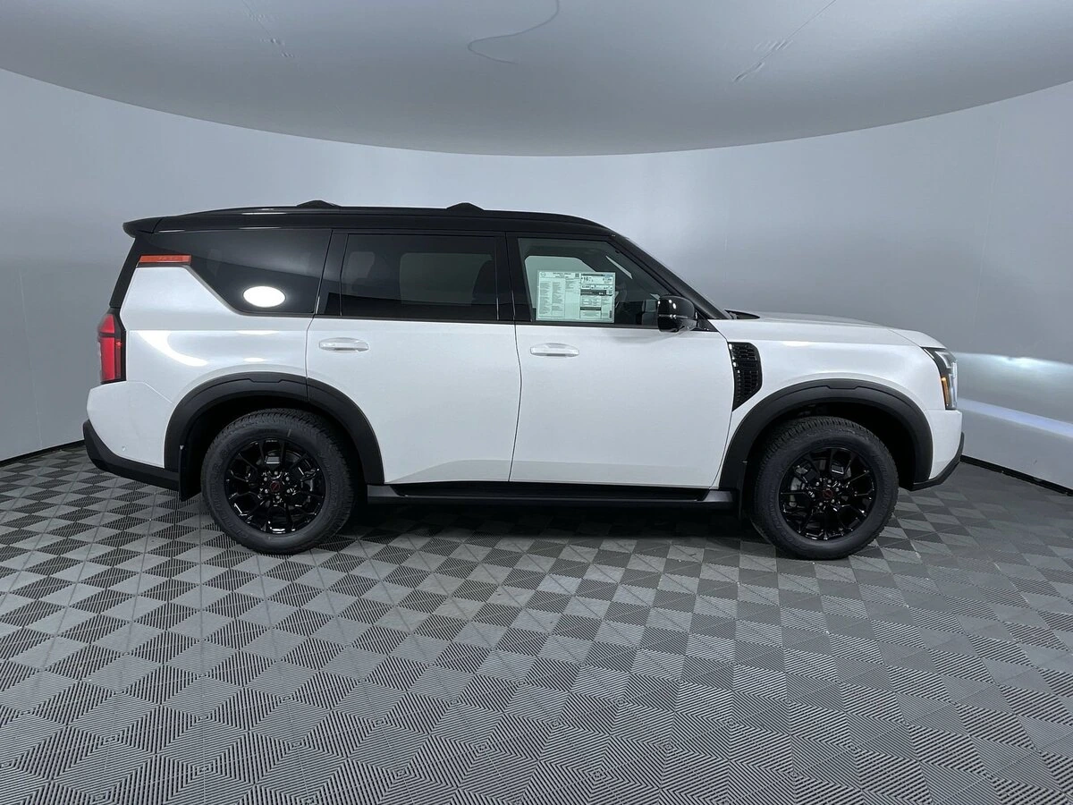 2026 Nissan Armada PRO-4X - Photo 10