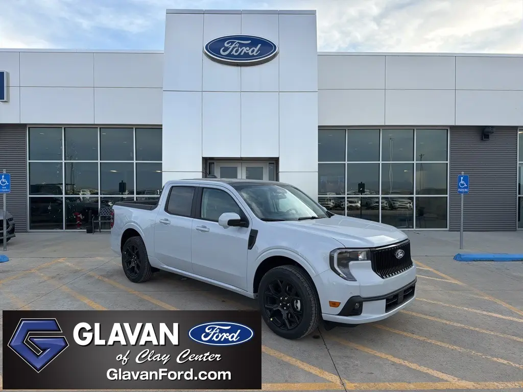 2026 Ford Maverick Lobo Premium's photo