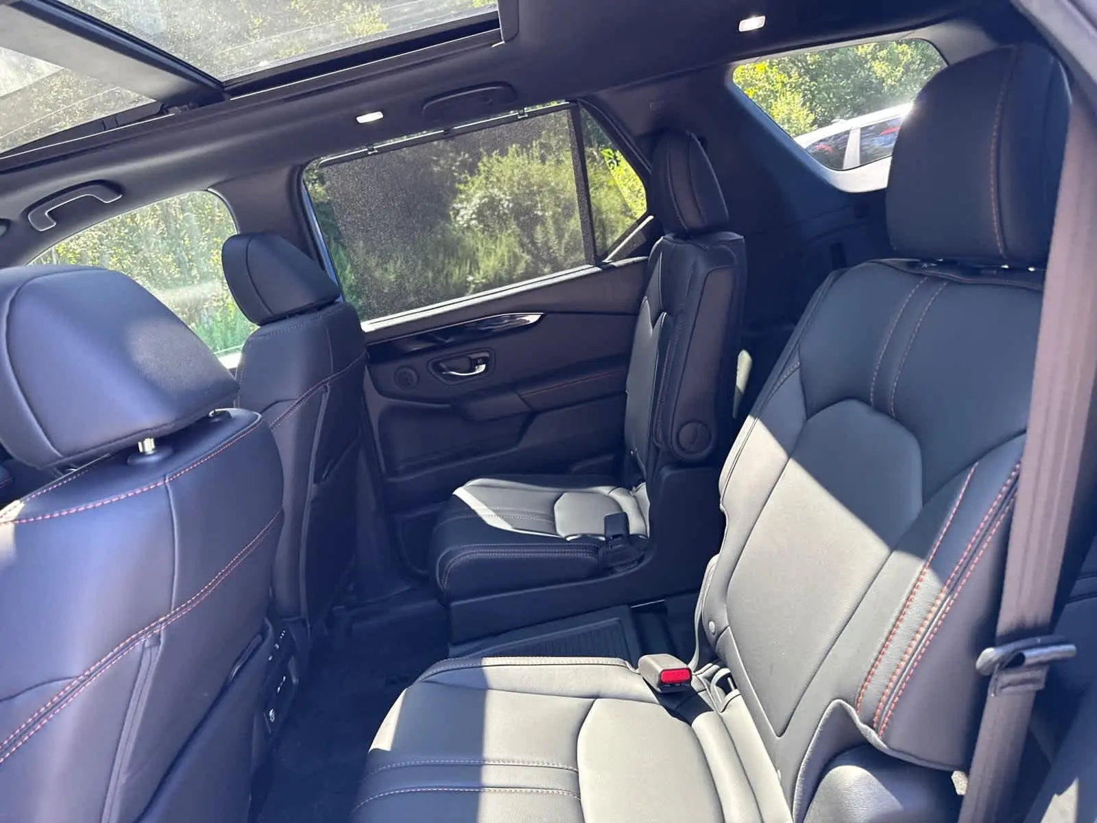 2025 Honda Pilot TrailSport photo 30