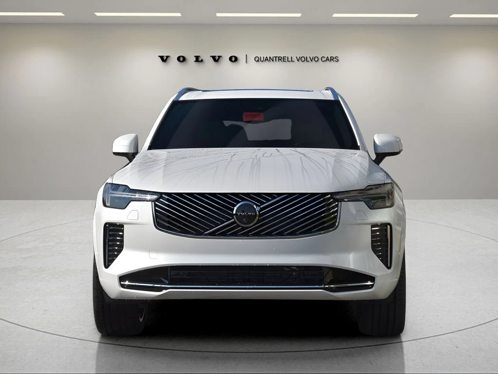 2026 Volvo - image 9