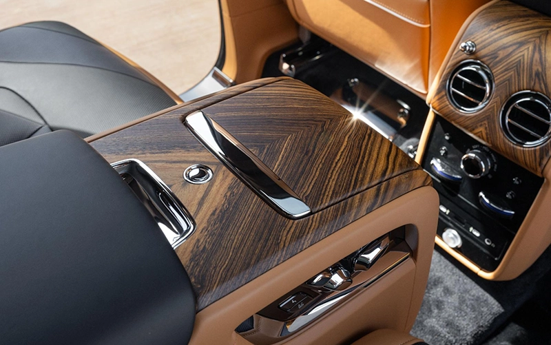 Rolls-Royce Cullinan Interior
