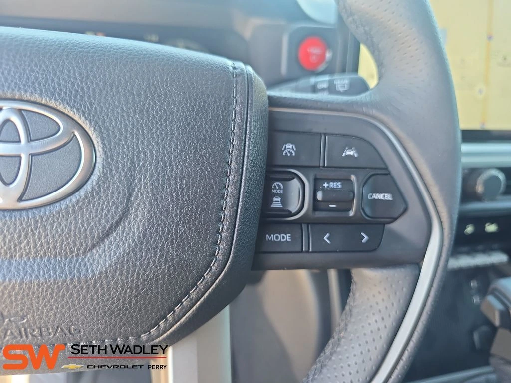 2026 Toyota 4Runner TRD Off-Road Premium - Photo 18