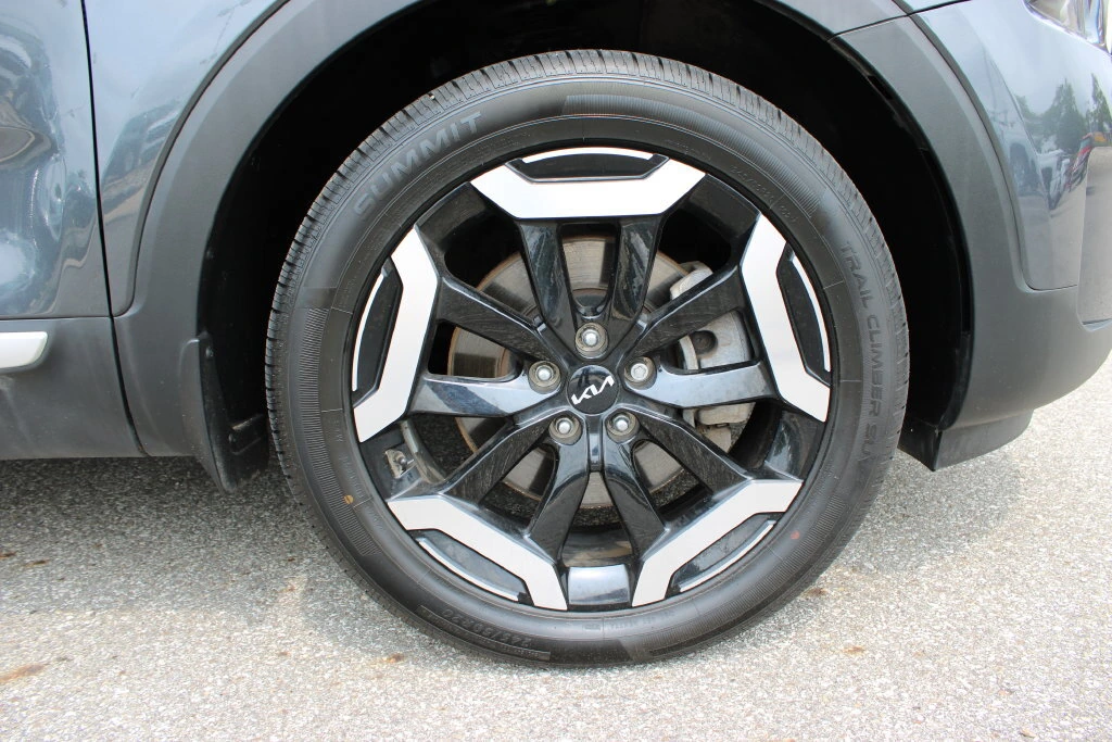 2024 Kia Telluride EX - Photo 28