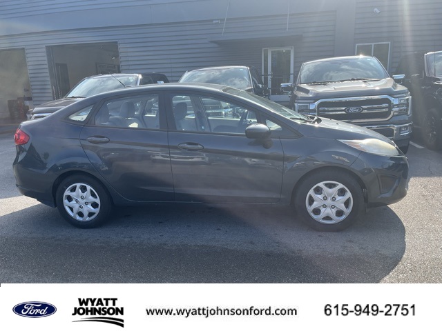 Vehicle