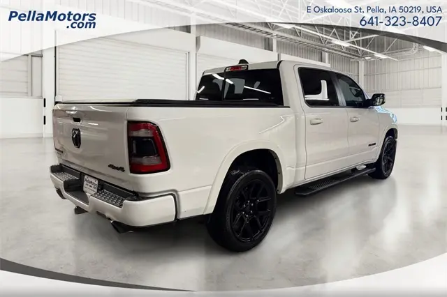 2020 Ram 1500 Laramie photo 3